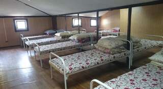 Гостиница Хостел Hostel Bast-Basket Иркутск Кровать в общем номере для мужчин-2